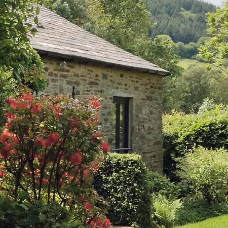 Oak Barn Otel 4*