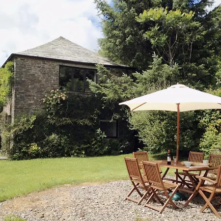 Oak Barn Otel 4*